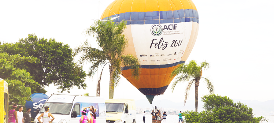 Balão panorâmico e serviços gratuitos para a comunidade marcam evento na Beira-Mar Norte