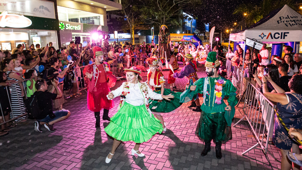 Viva Floripa: Cantata de Natal encanta e atrai grande público no Norte da Ilha